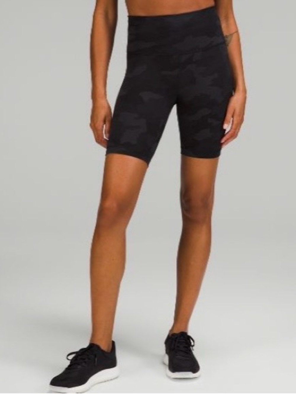 Lululemon Wunder Train High Rise Short 8”